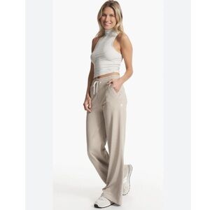 EUC! Vuori Halo Essential Wide leg pant “dark sea salt”